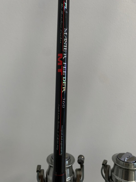 Dwa kompletne zestawy feeder 3.6m o wyrzucie 50-100 gram z kołowrotkami Dwa kompletne zestawy feeder 3.6m o wyrzucie 50-100 gram z kołowrotkami